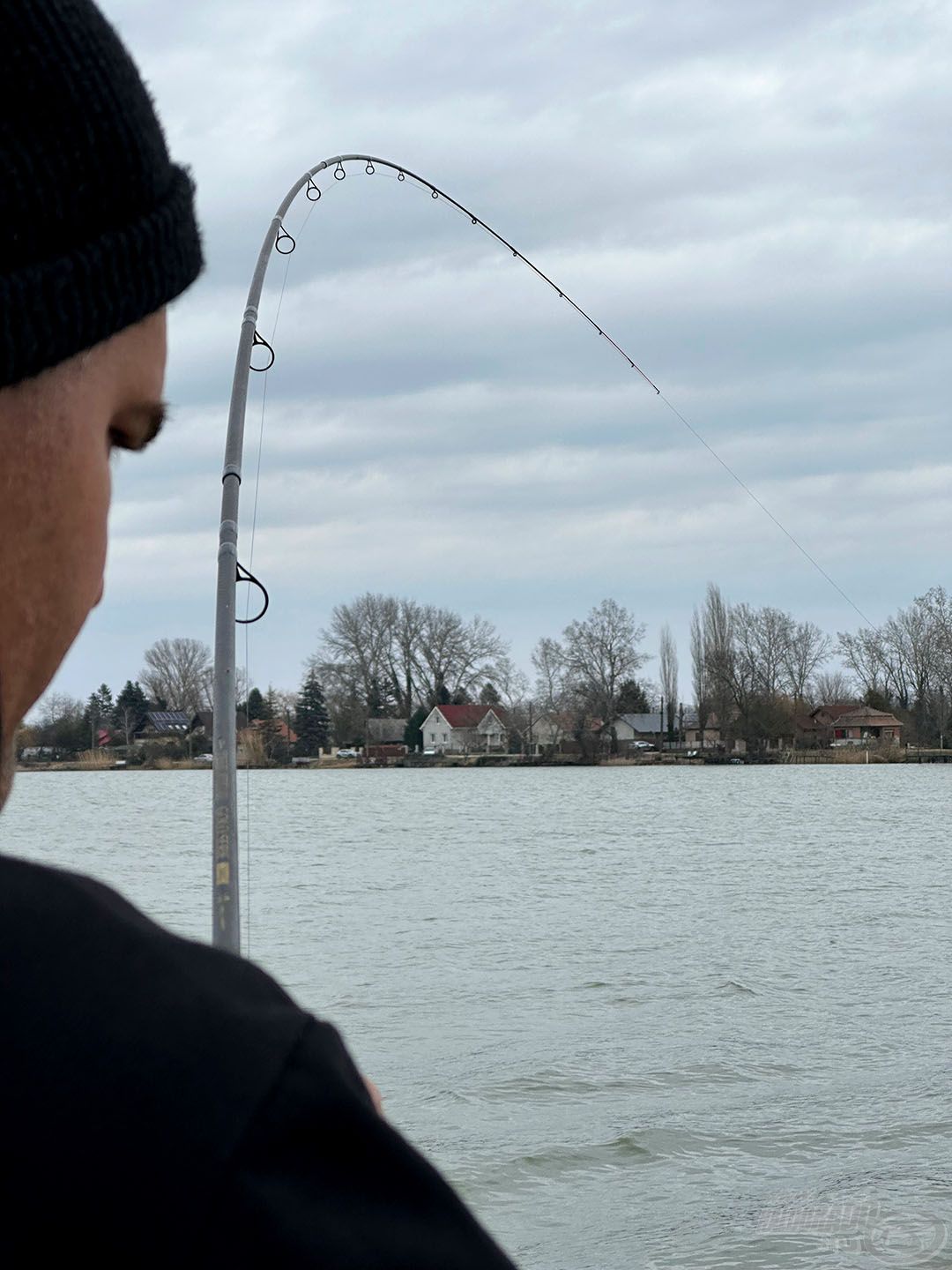 Ez az összeállítás elsősorban kisebb halak horgászatához igazított, de a nagyobb pontyokkal is elbír