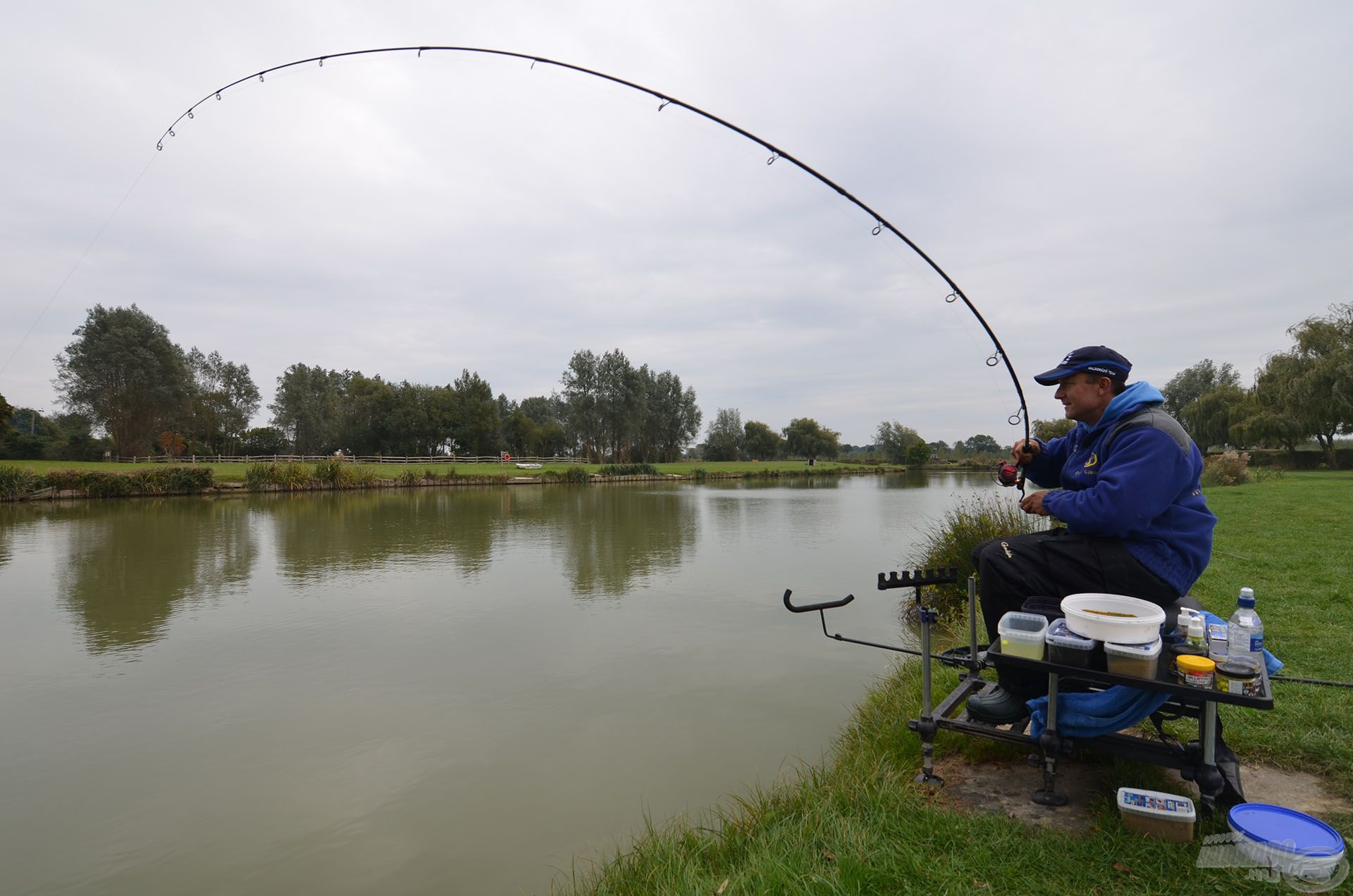 Az új By Döme TEAM FEEDER Master Carp Pro 330M a kis tavak finom pontyhorgászatához kifejlesztett, tökéletes botocska