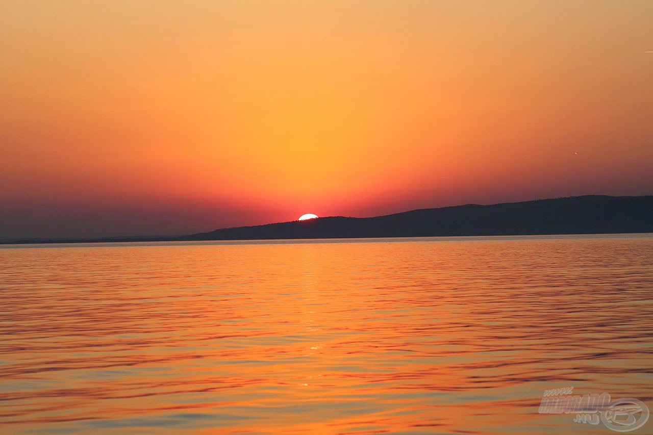 Mindig nagy élmény számomra ezen a vízen, ebben a páratlan környezetben horgászni. Köszönöm, Balaton!