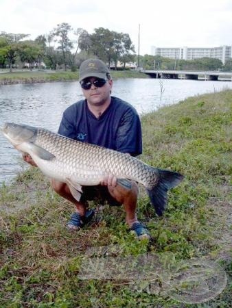 16.18 kg-os rekord amur Floridából.