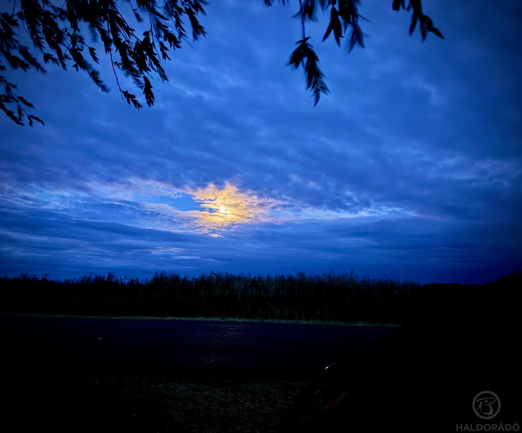 Az utolsó éjszakának mindig különleges hangulata van