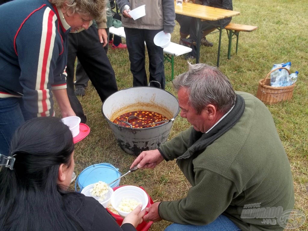 A lakoma és készítője