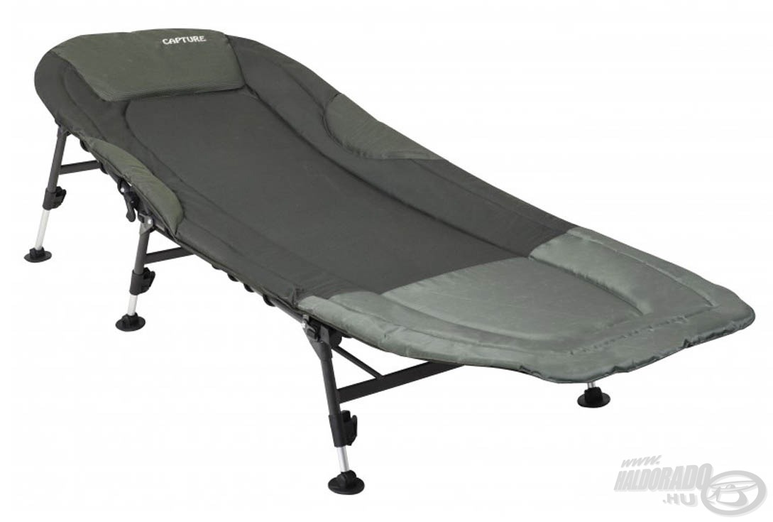 A Booster XK-60 ágy minden kényelmi igényt kielégít a vízparton, kiváló ár/érték arányú fekvőalkalmatosság