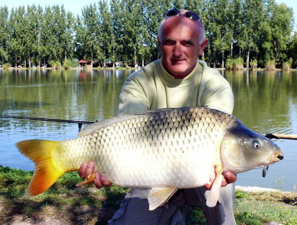 Szász Sándor és a verseny legnagyobb hala: 7.260 g
