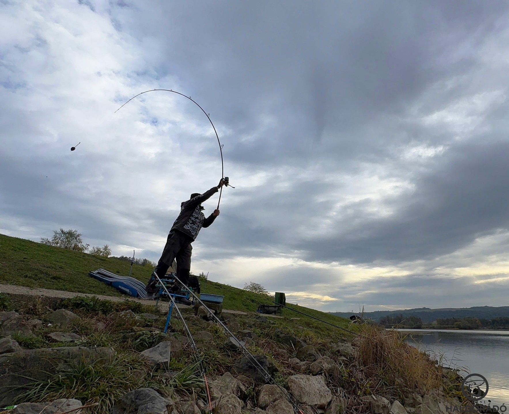 Könnyedén bevethető ez a méretű gombóc akár 90-95 méterre is!