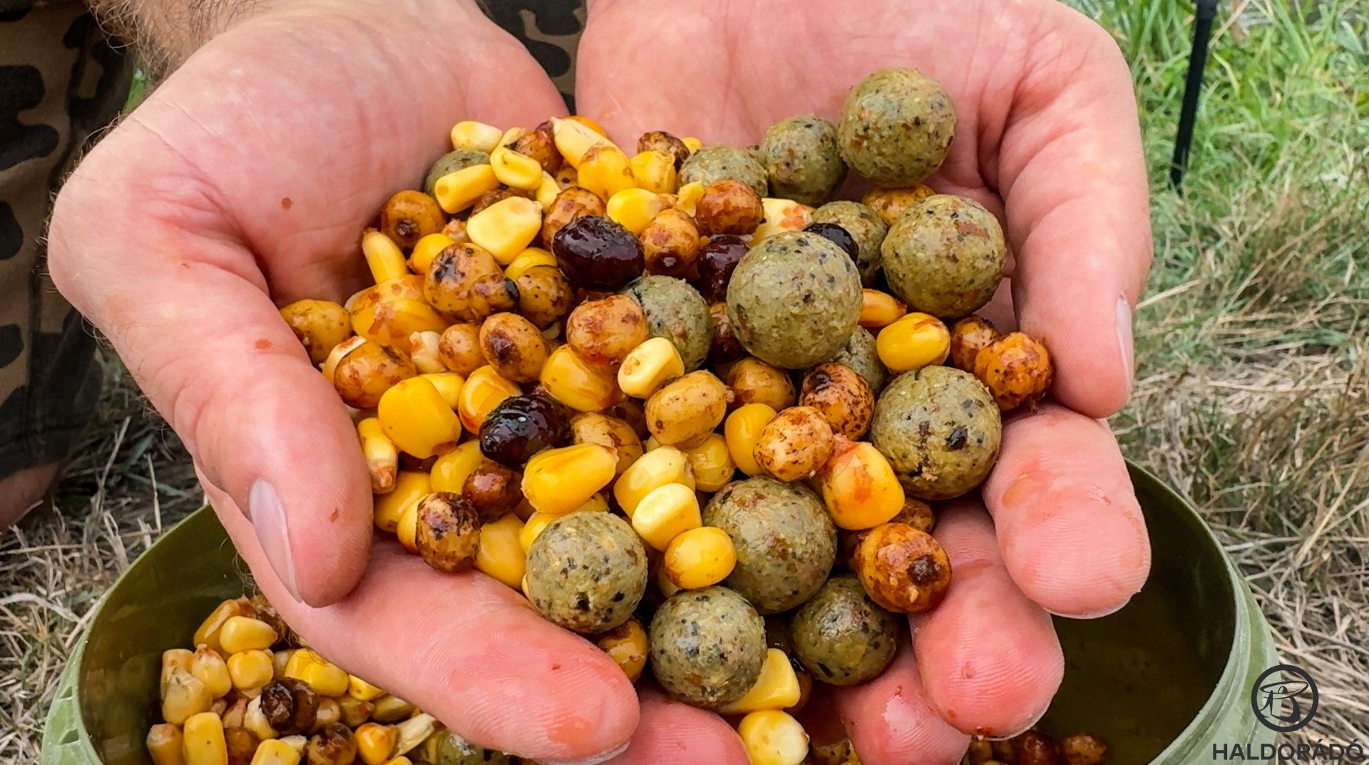 Minden, ami szem-szájnak ingere