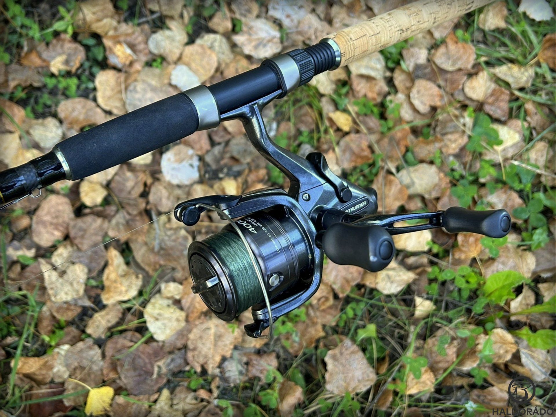 Kisméretű, négyezres nyeletőfékes orsókkal használom a Power Float botokat, tökéletes párosítás