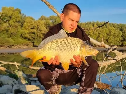 Pontyos próbálkozások az őszi Dunán