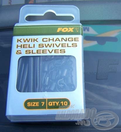A Fox Kwik Change Heli Swivels & Sleeves gyorskapocs az előke villámgyors cseréjét biztosítja