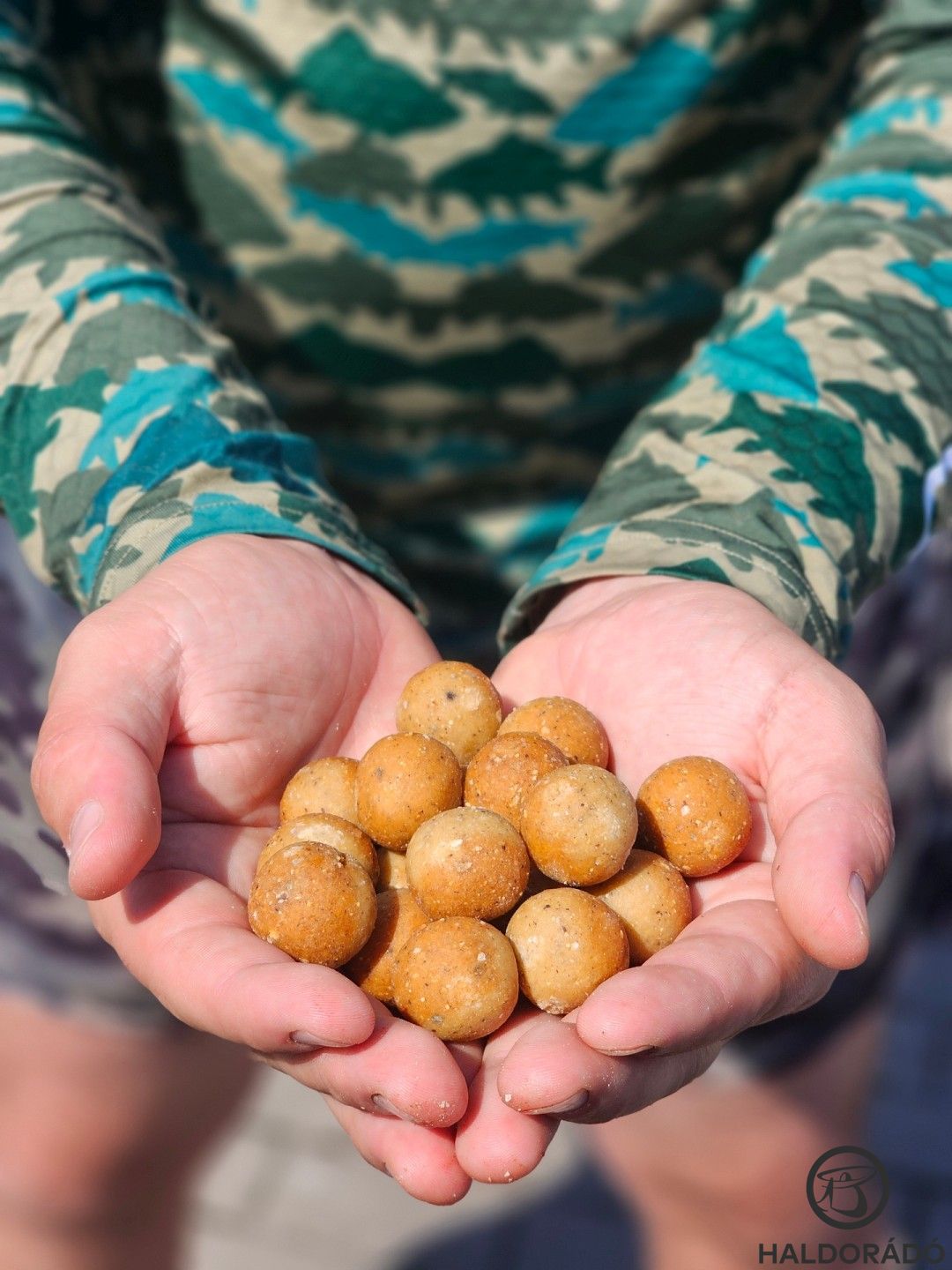 A túra zászlóshajója volt a Haldorádó Monster Hard Boilie Hot Mango ízesítésben