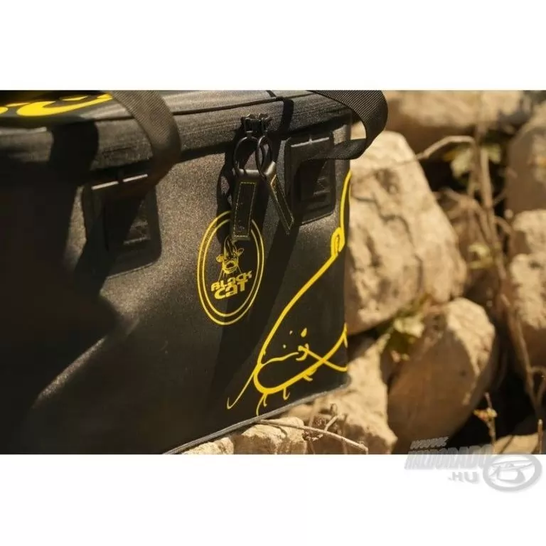 BLACK CAT Welded Carrier / 6