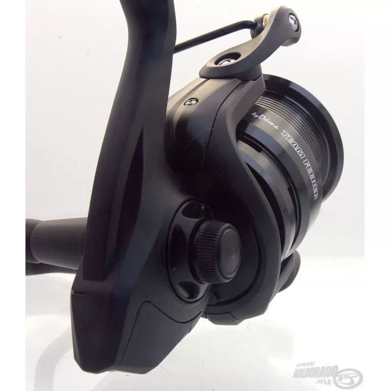 By Döme TEAM FEEDER Power Fighter Pro 5000 orsó páros + Sátorlámpa / 4