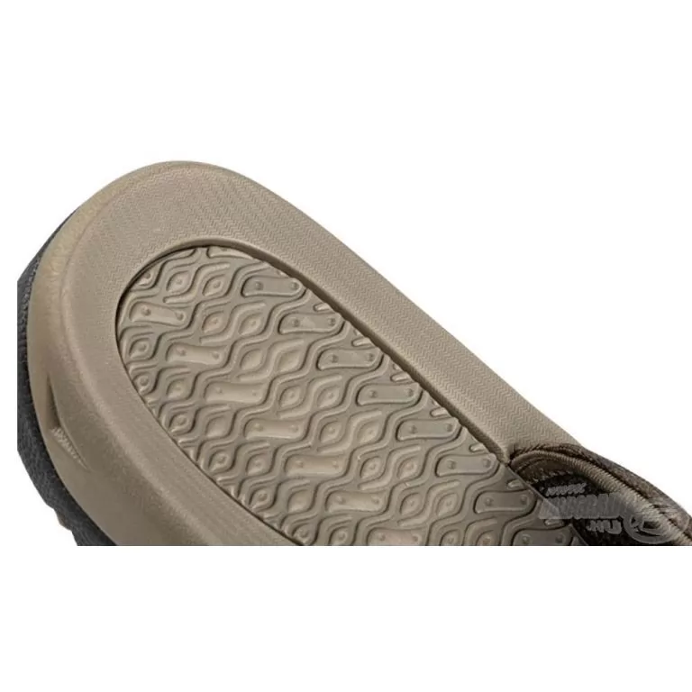 FOX Papucs Camo 41 / 4