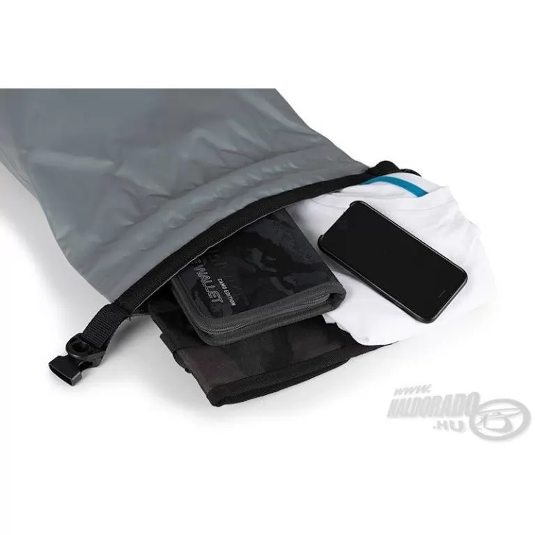 FOX Rage Voyager Dry Bag 15 L FOX Rage Voyager Dry Bag 15 L