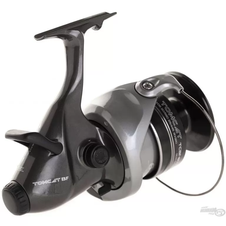 OKUMA Tomcat Baitfeeder 18000 orsó  / 4