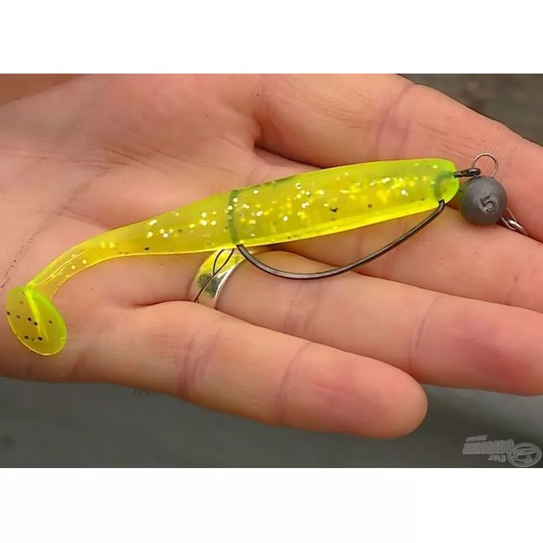 REIVA Offset Worm 4/0