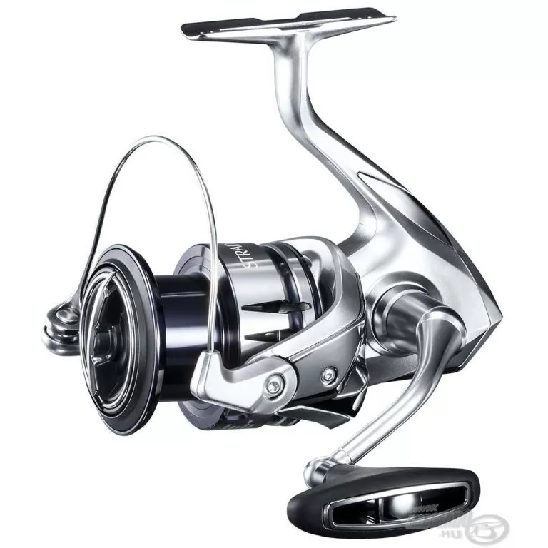 SHIMANO Stradic FL 4000M HG / 1