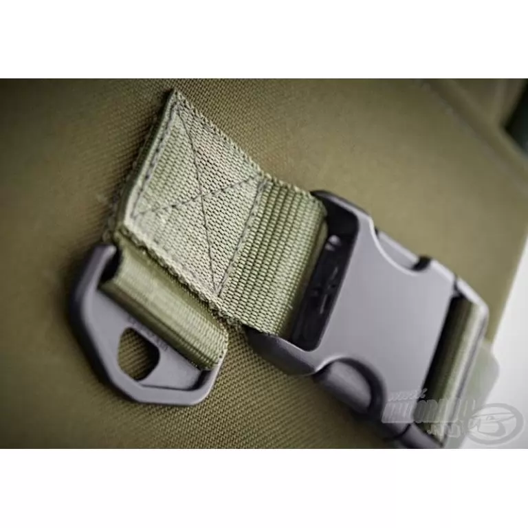 Trakker Levelite Compact karfás fotel / 6