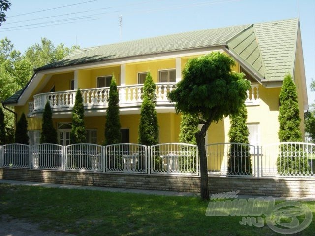 Tavirózsa Vendégház Tavirózsa Vendégház
